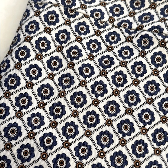 Attyre Printed Work Pants- size 14 - Picture 3 of 6